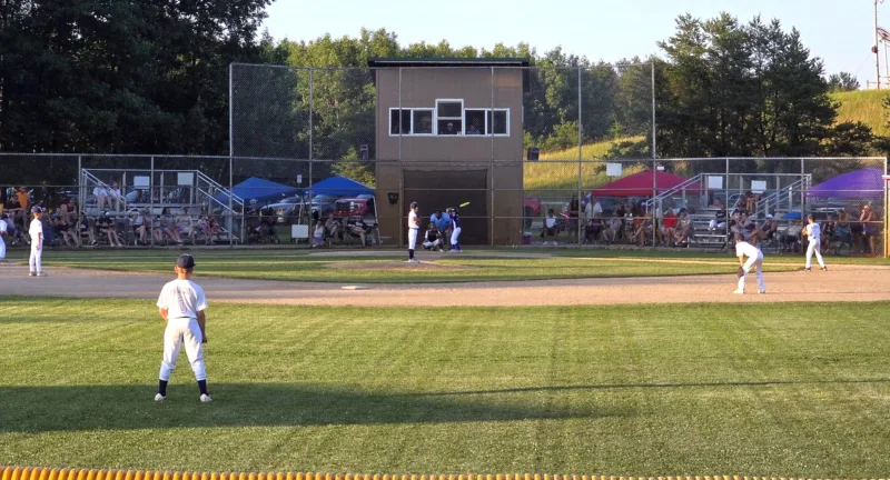 Gladstone takes Minors tournament title
